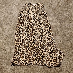 Small leopard LuLaRoe Joy duster vest